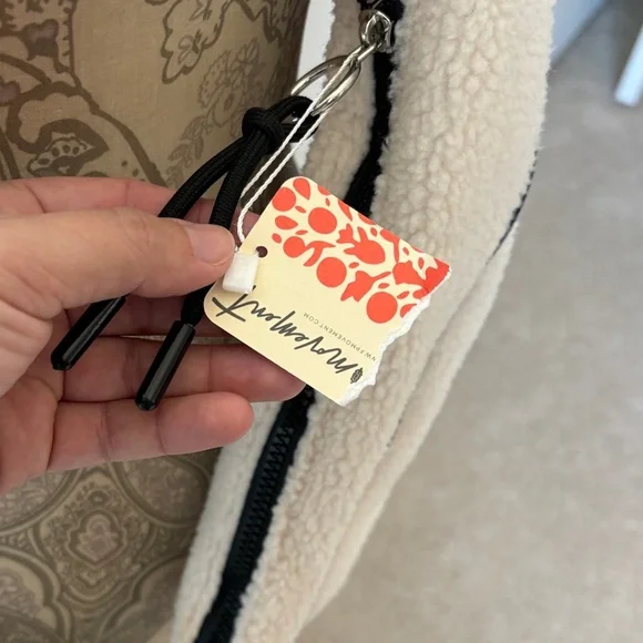 FP Movement by Free People Cream Crossbody Bag - Picture 5 of 6